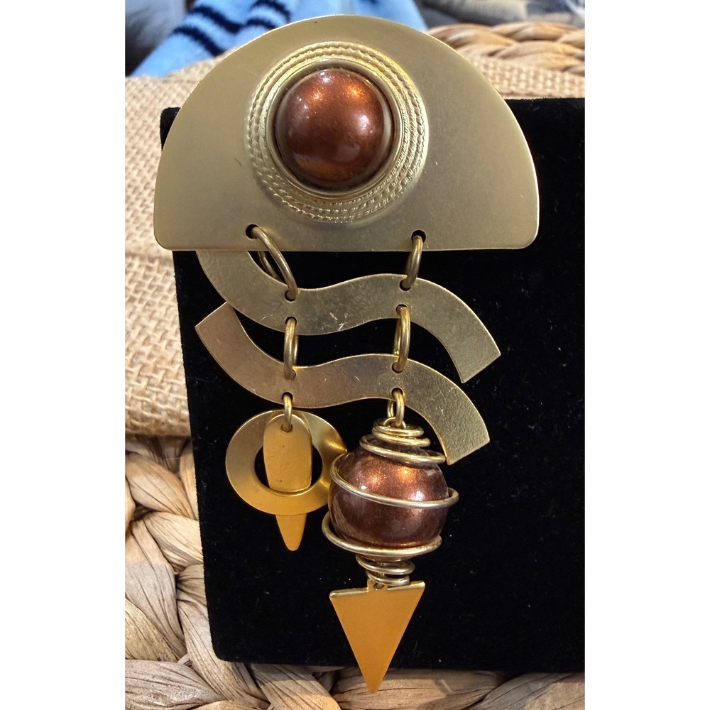 Vintage 80s Memphis Milano Style Geometric Matte Gold Statement Brooch Pin - Picture 1 of 6